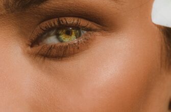 Как научиться делать макияж глаз в домашних условиях, самостоятельно