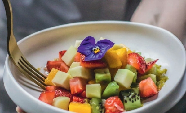 Как приготовить фруктовый салат: 7 вкусных рецептов