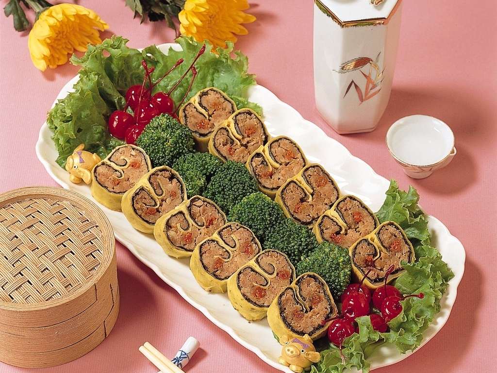 Слоеные тюльпанчики с вишней. С ВИШНЕЙ