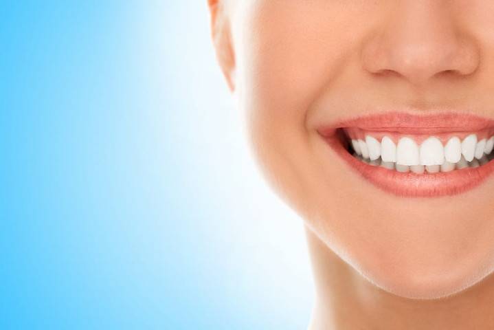 Роль профилактики в стоматологии: как сохранить здоровье зубов на долгие годы