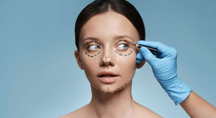 «Ягодка опять»: хирург рассказал, в каком возрасте лучше делать пластику «Ягодка опять»: хирург рассказал, в каком возрасте лучше делать пластику