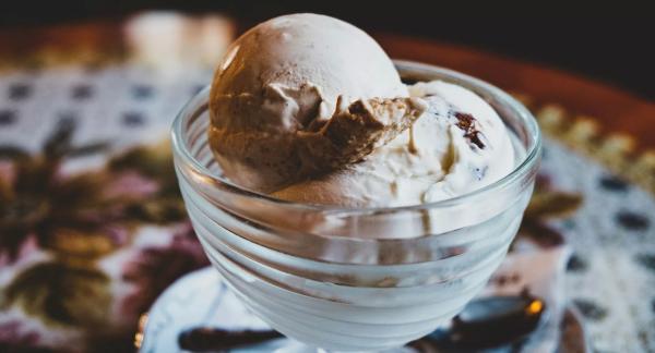 Протеиновое мороженое: что это такое, как выбрать в магазине и приготовить дома Протеиновое мороженое: что это такое, как выбрать в магазине и приготовить дома