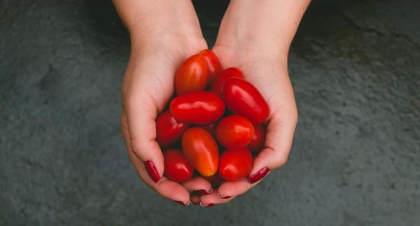 10 летних салатов для легкости и радости: рецепты с КБЖУ 10 летних салатов для легкости и радости: рецепты с КБЖУ