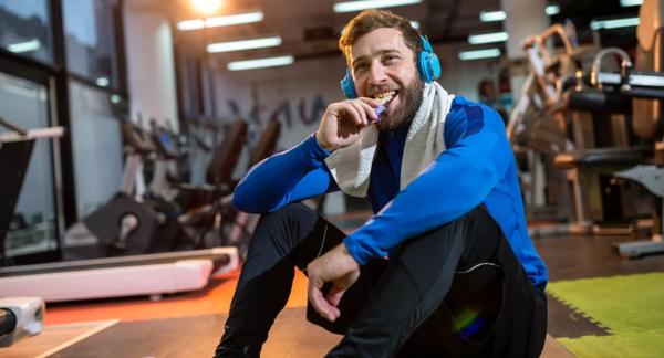 Чем перекусывать на работе, чтобы не набирать вес: советы и рецепты Чем перекусывать на работе, чтобы не набирать вес: советы и рецепты