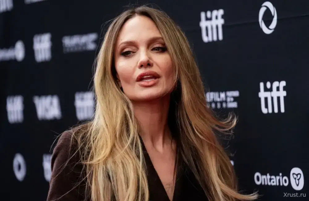 Анджелина Джоли размышляет о раке и жизни Анджелина Джоли размышляет о раке и жизни