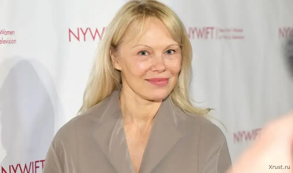 Памела Андерсон — лидер среди женщин, которые решили отказаться от макияжа Памела Андерсон — лидер среди женщин, которые решили отказаться от макияжа