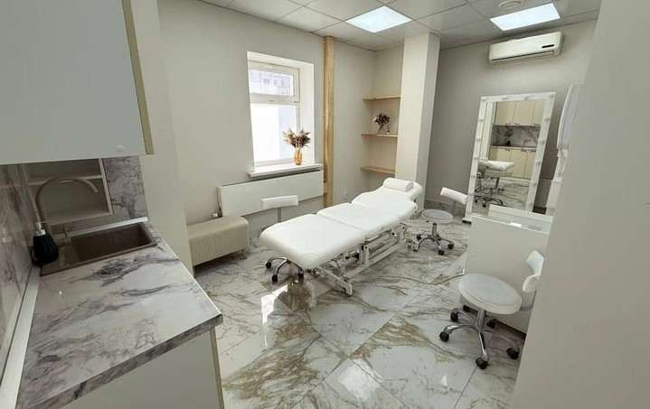 ТОП-7 бьюти-коворкингов в Москве: Где работать массажисту, косметологу, бровисту ТОП-7 бьюти-коворкингов в Москве: Где работать массажисту, косметологу, бровисту